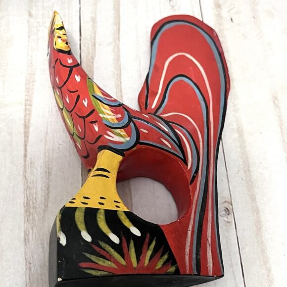 Set of 6 Vintage Hand Painted Rustic Folk Art Rooster Napkin Ring Holders - Picture 5 of 15